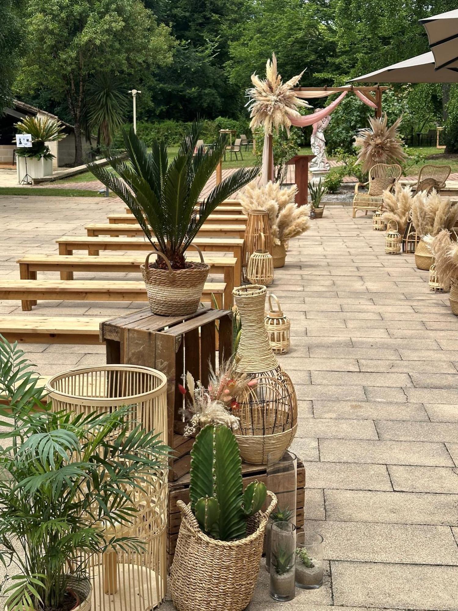 Logis Hotels - Chateau Saint Marcel 博埃 外观 照片